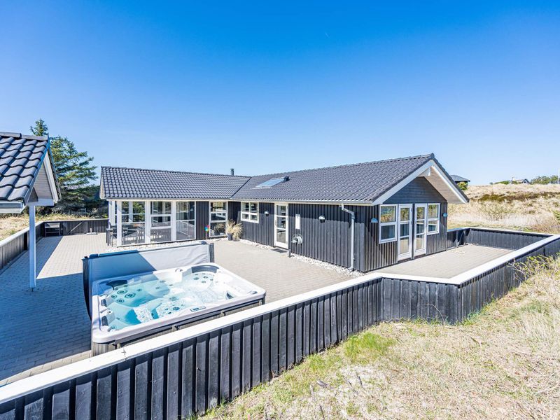 22350435-Ferienhaus-10-Henne Strand-800x600-0