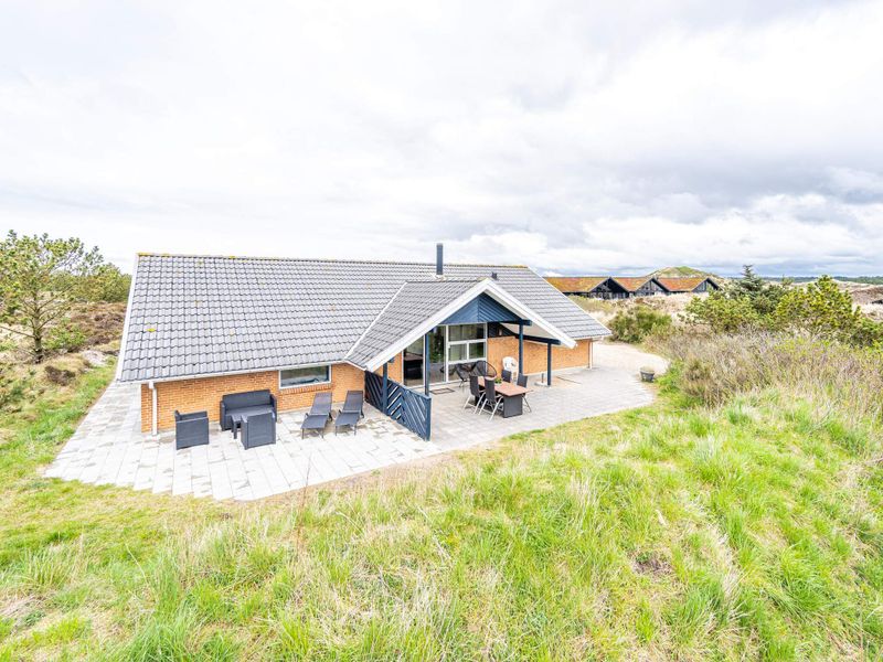 22350281-Ferienhaus-8-Henne Strand-800x600-0