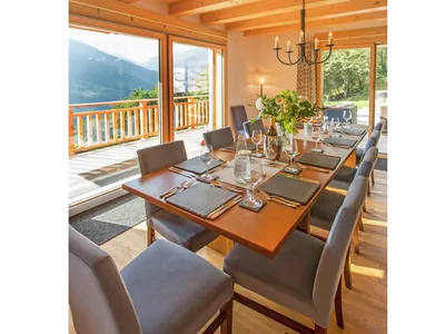 DiningRoom