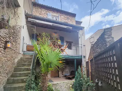 house house