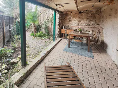 outside outside
