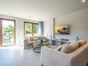 23696850-Ferienhaus-8-Heringsdorf (Seebad)-300x225-0