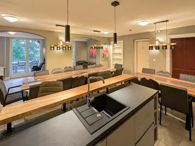 DiningRoom