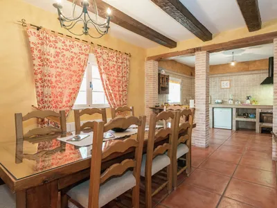 DiningRoom