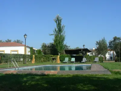 PoolOfHouse