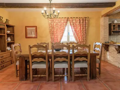 DiningRoom