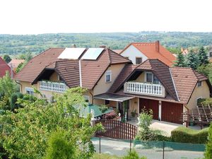 23772386-Ferienhaus-2-Hévíz-300x225-3