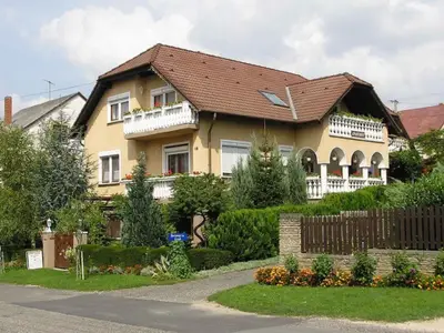 Ferienhaus für 2 Personen (46 m²) in Hévíz 1/10