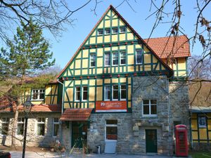 18367758-Ferienhaus-8-Heyerode-300x225-1