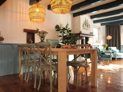 DiningRoom