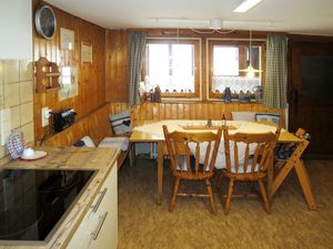 23851123-Ferienhaus-6-Hinterzarten-300x225-2