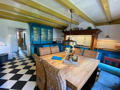 DiningRoom