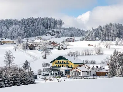 Café Pension Kristall im Winter
