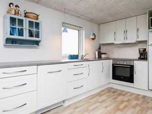 23336959-Ferienhaus-4-Hirtshals-300x225-4