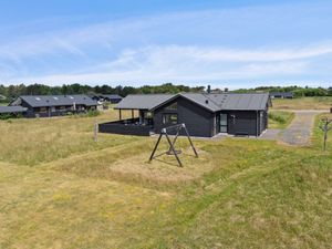 23864482-Ferienhaus-6-Hirtshals-300x225-0