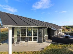 23865616-Ferienhaus-8-Hirtshals-300x225-5