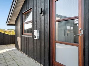 23865418-Ferienhaus-8-Hirtshals-300x225-1