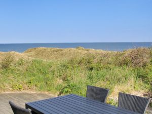 23864501-Ferienhaus-6-Hirtshals-300x225-4