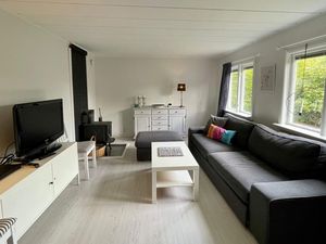 23504422-Ferienhaus-4-Hjärnarp-300x225-2