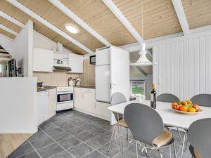 23724361-Ferienhaus-7-Hjørring-300x225-5