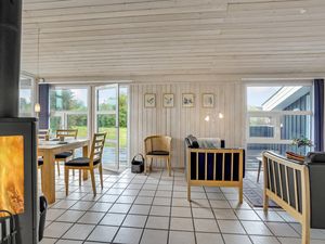 23752845-Ferienhaus-6-Hjørring-300x225-5