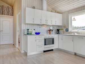 23865919-Ferienhaus-6-Hjørring-300x225-2