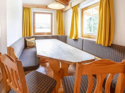 DiningRoom