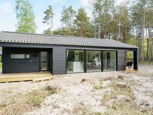 23665559-Ferienhaus-6-Højby-300x225-1