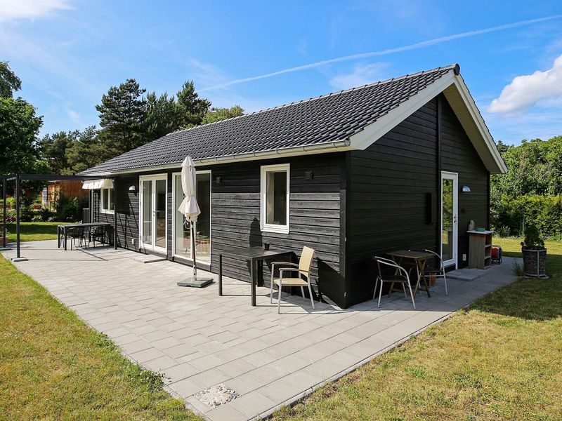 23141835-Ferienhaus-6-Højby-800x600-0