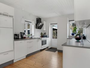 23760888-Ferienhaus-6-Højby-300x225-5