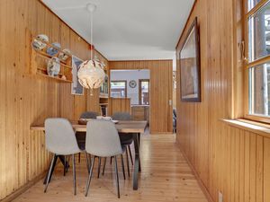 23757047-Ferienhaus-6-Højby-300x225-5