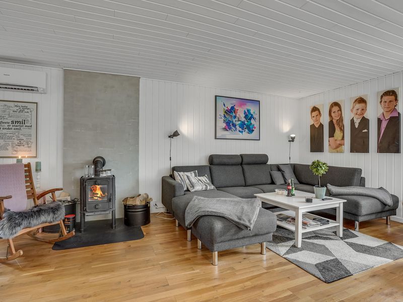 23762503-Ferienhaus-8-Højby-800x600-2