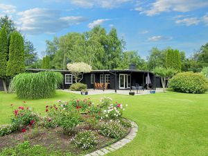 24038300-Ferienhaus-6-Højby-300x225-0