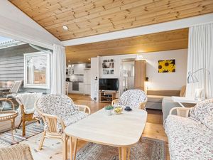 24022657-Ferienhaus-8-Højby-300x225-5