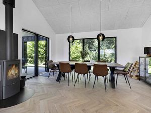 24056463-Ferienhaus-8-Højby-300x225-5