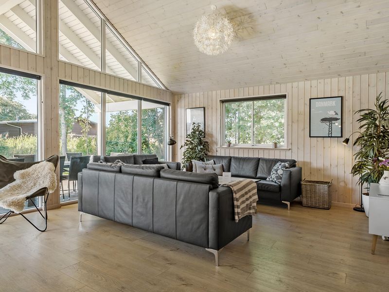 24043874-Ferienhaus-20-Højby-800x600-2