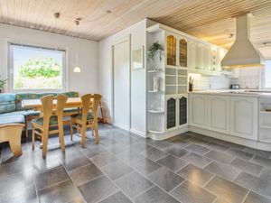 23701235-Ferienhaus-8-Højer-300x225-2