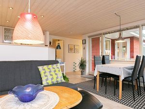 22606085-Ferienhaus-5-Højslev-300x225-1