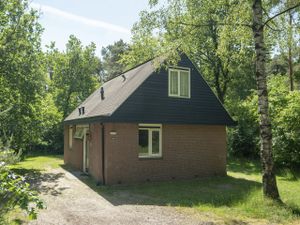 18363990-Ferienhaus-8-Hoenderloo-300x225-1