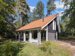 Ferienhaus für 8 Personen (127 m²) in Hoenderloo