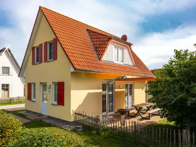 Ferienhaus für 9 Personen (85 m²) in Hohenkirchen (Ostsee) 1/10