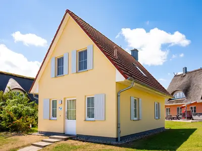 Ferienhaus für 9 Personen (85 m²) in Hohenkirchen (Ostsee) 1/10