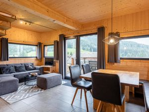 24049111-Ferienhaus-6-Hohentauern-300x225-5