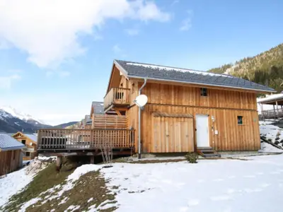 Außenseite Ferienhaus [Winter]