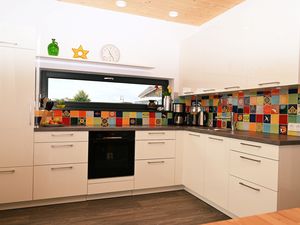 24015251-Ferienhaus-8-Hohwacht-300x225-5