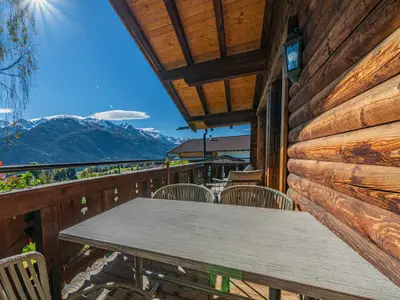 Terrasse / Balkon