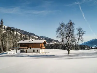 ExteriorWinter