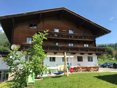 Ferienhaus für 20 Personen (300 m²) in Hollersbach im Pinzgau 2/10