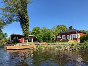 22433641-Ferienhaus-6-Holmsjö-300x225-1