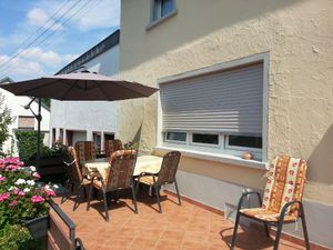 22661145-Ferienhaus-7-Holzerath-300x225-2